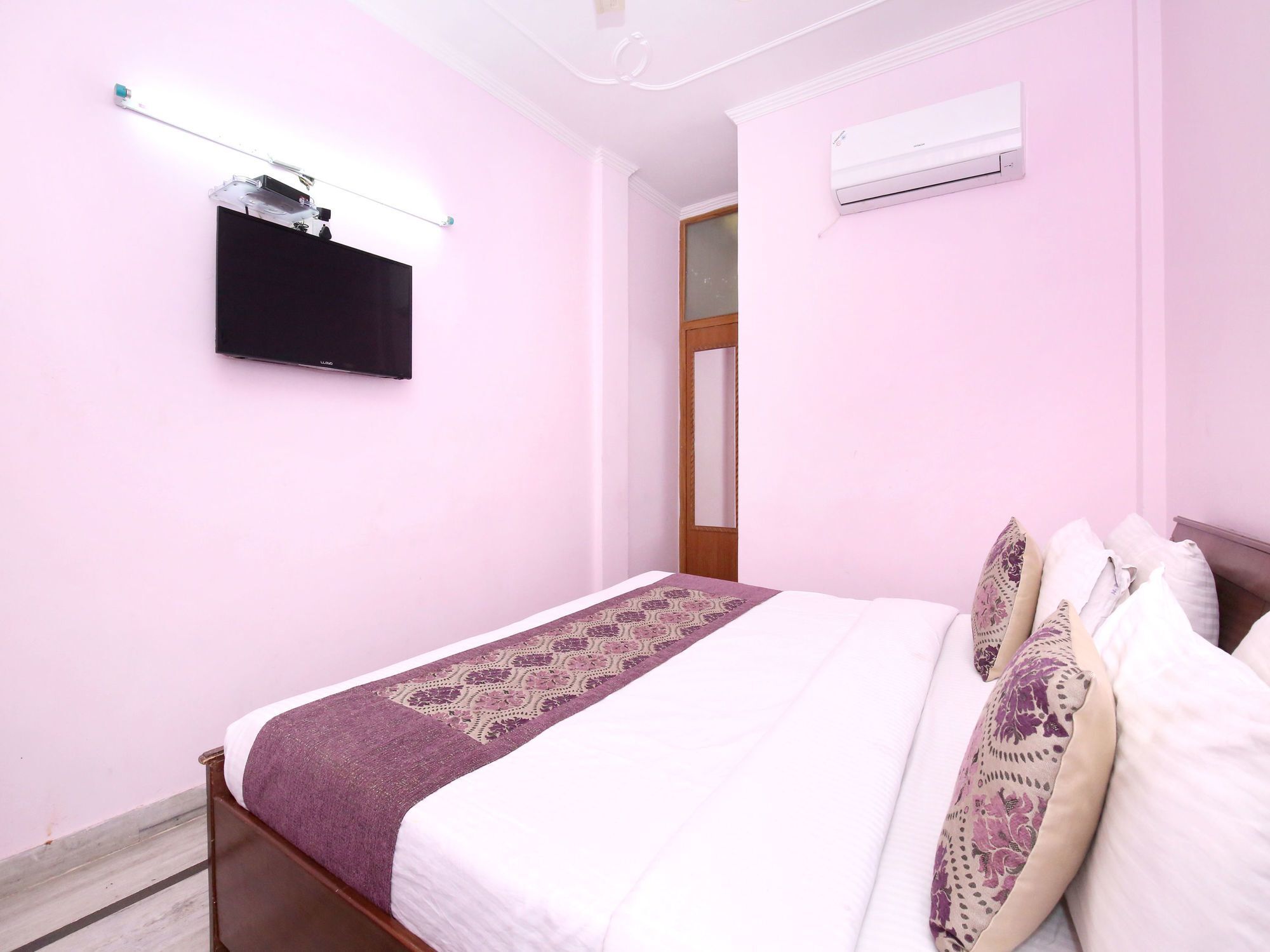 Oyo 6463 Hotel Dove Chandīgarh 外观 照片